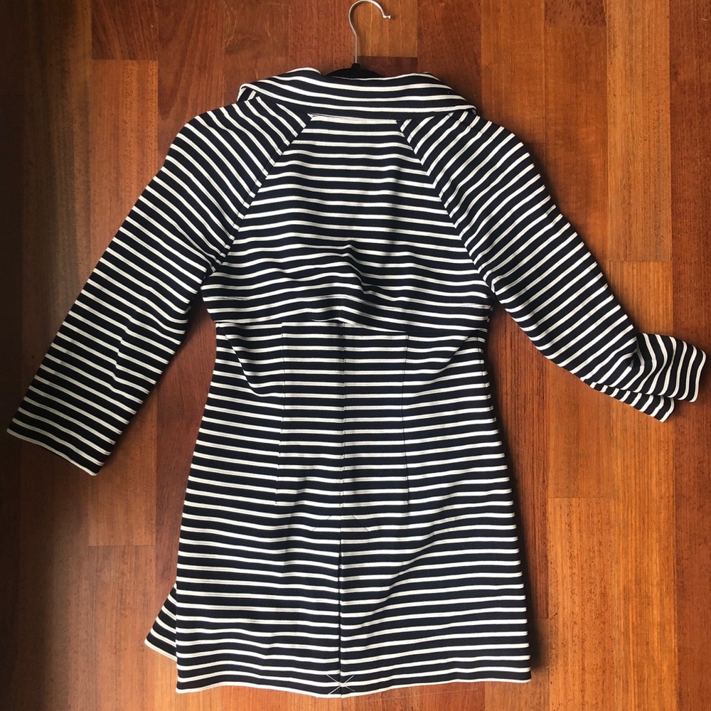 CABI Maritime Trench - Picture 6 of 6